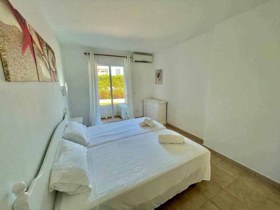 Pura Vida Apartamento Con Piscina カラ・エン・ブラネス エクステリア 写真