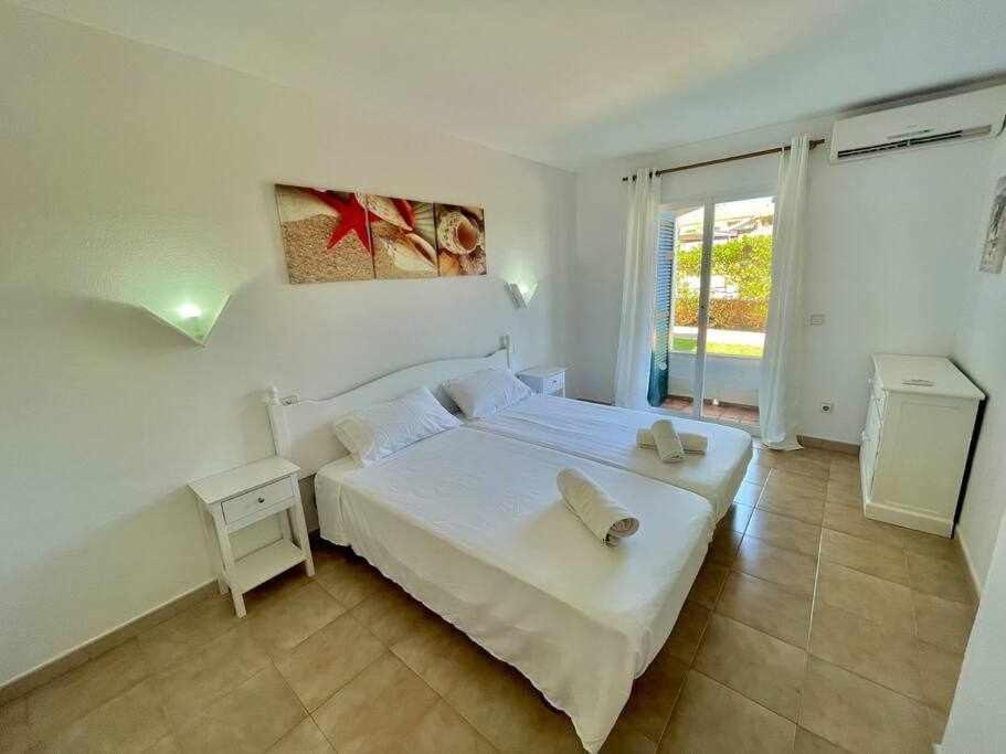 Pura Vida Apartamento Con Piscina カラ・エン・ブラネス エクステリア 写真