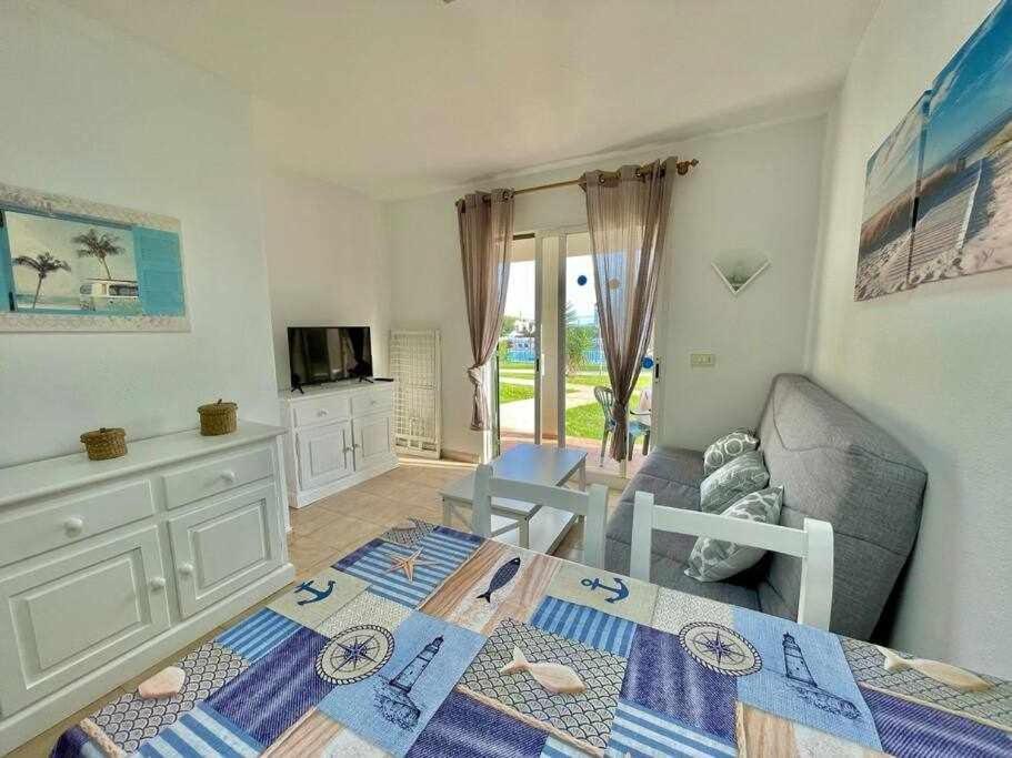Pura Vida Apartamento Con Piscina カラ・エン・ブラネス エクステリア 写真