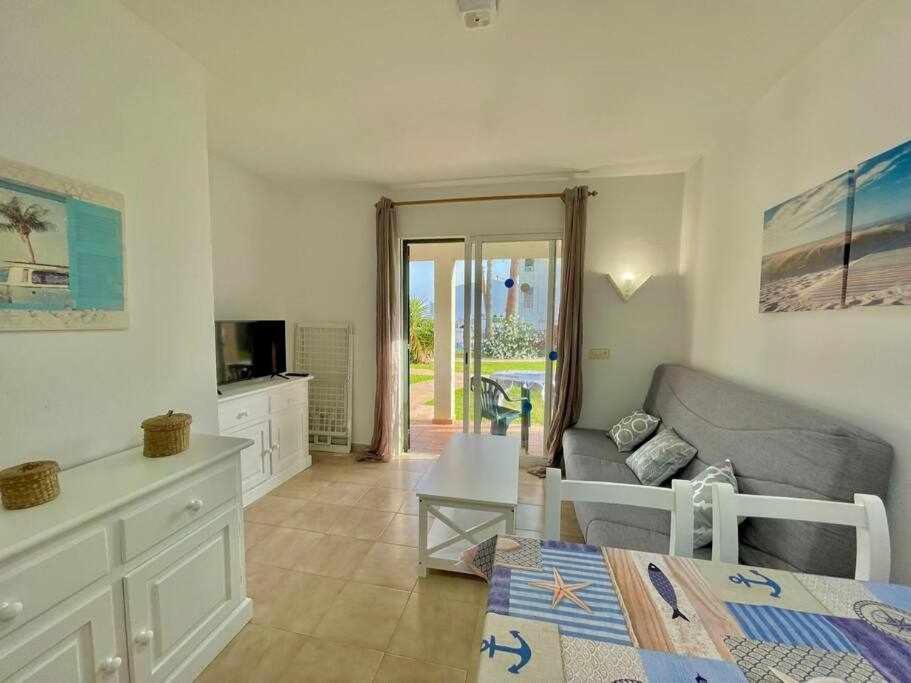 Pura Vida Apartamento Con Piscina カラ・エン・ブラネス エクステリア 写真